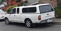 1995–1997 Tacoma rear (large, centered "TOYOTA" on tailgate)