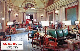 U.S.O. Lounge (former Presidential Suite), c. 1960