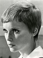 Mia Farrow (1968)