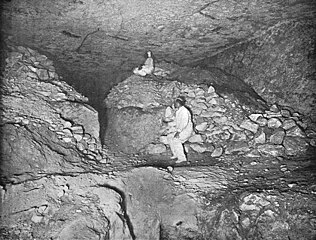Rubble from the Pit Shaft excavation still filling the subterranean chamber in 1909