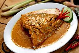 Gulai kepala ikan, fish head gulai, an Aceh version