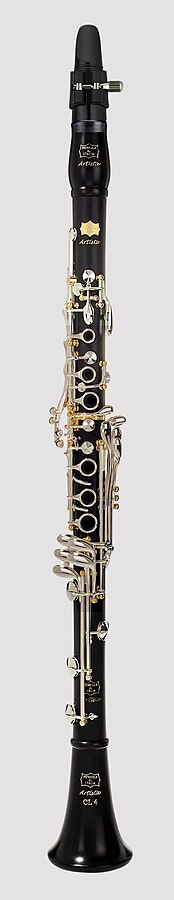 Full Boehm clarinet with 21 keys and 7 rings developed c. 1870.