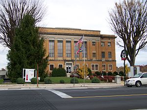 McDowell County Courthouse in Marion