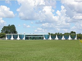 Alvorada saroyi, Oskar Niemeyer tomonidan, Braziliya, Braziliya (1958)