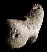 Asteroid 433 Eros image by NEAR Shoemaker, 2000