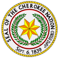 Велики печат народа Чероки; датум на печату, својеврсном грбу нације, 6. септембар 1839. године, дан је када је донесен Устав нације Чероки у Оклахоми (крај Стазе суза), те представља национални празник Черокија