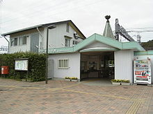 Kintetsu Aoyamacho station 01.jpg