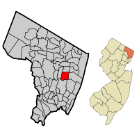 Location of Bergenfield in Bergen County highlighted in red (left). Inset map: Location of Bergen County in New Jersey highlighted in orange (right).