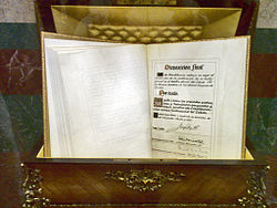 Официалният екземпляр от Конституцията на Испания от 1978 г.
