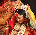 Bengali Hindu bride during Sindur Daan