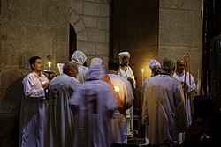 Koptische monniken tijdens een ceremonie in de kerk