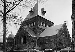 Shadyside Presbyterian Church, built in 1889, at 5121 Westminster Place (at the corner of Amberson Avenue and Westminster Place).