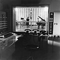 Image 21Control room and radio studio of the Finnish broadcasting company Yleisradio (YLE) in the 1930s. (from Radio broadcasting)