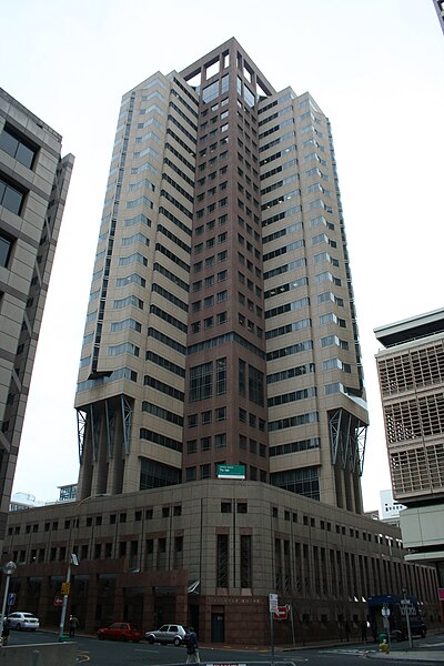 File:Triangle House (Cape Town).JPG