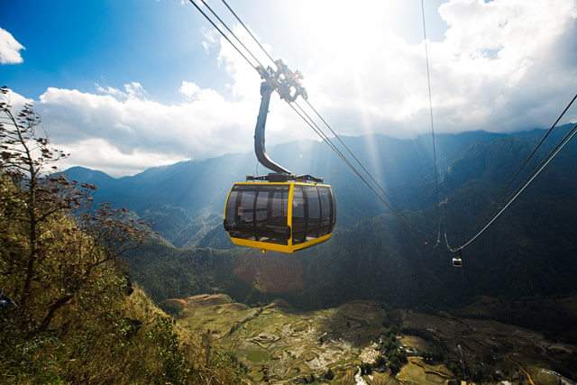 Pocket these excellent tips for an exciting Fansipan cable car trip