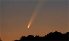 Comet McNaught - image courtesy Chris Lowe