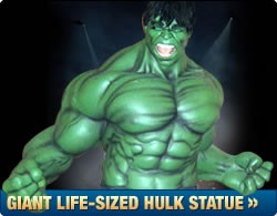 Giant Hulk Statue!