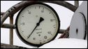 Russian gas pressure gauge indicating zero