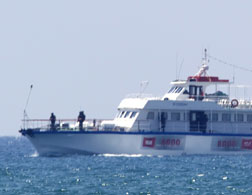 Israeli commandos onboard a flotilla vessel. Click image to expand.