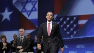 Obama stresses urgency of peace talks in speech to pro-Israel group