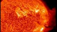 Massive solar flare erupts