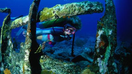 Wreck diving in Bermuda, Caribbean