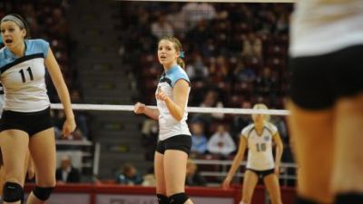 Volleyball | Pair of Joliet Catholic players choose Loyola