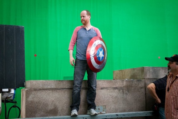 the-avengers-joss-whedon-captain-america-shield-image