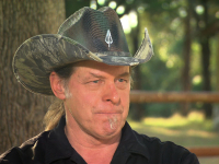 Ted Nugent explodes at notion he's not a moderate