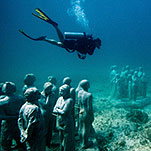 Trying to Protect a Reef With Underwater Statues