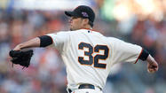 Giants put their faith in Ryan Vogelsong 