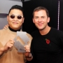 Gangnam Style star Psy collects his Official Number 1 Award