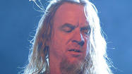 Founding Slayer guitarist Jeff Hanneman dies