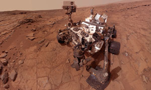 Nasa's Curiosity rover finds water in Martian soil
