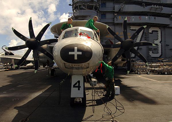 Upgrades for French E-2C Hawkeye Aircr...