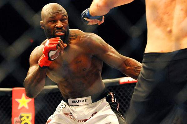 Muhammed Lawal knocked Seth Petruzelli out cold in just 1:35 in the main event of Bellator 96.  (Jim Rinaldi/Icon SMI )