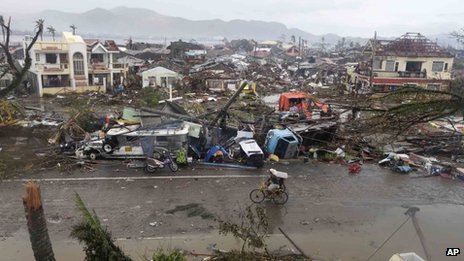 Scene of devastation in Tacloban - 10