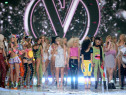 2013 Victoria's Secret Fashion Show - Show