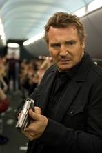 Non-Stop, film review: Liam Neeson's tough guy act is on target in this suspenseful drama
