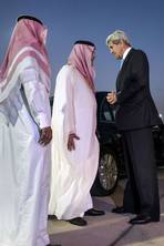 Iraq crisis: John Kerry's search for moderates is five years late