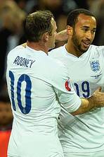 Terry Venables column: Roy Hodgson must take a chance on his untested players against Estonia