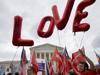 US Supreme Court legalises gay marriage