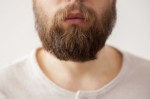 To beard or not to beard?