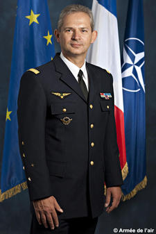 Le général d'armée aérienne Mercier, chef d'état-major de l'armée de l'air