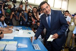 Comedian Wins Victory in First Round of Guatemalan Election