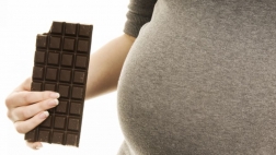 Women who are obese during pregnancy may die earlier or have an increased risk of heart problems later in life, according to a new study in the United Kingdom.
