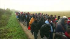 EU holds 'mini-summit' over migrant crisis