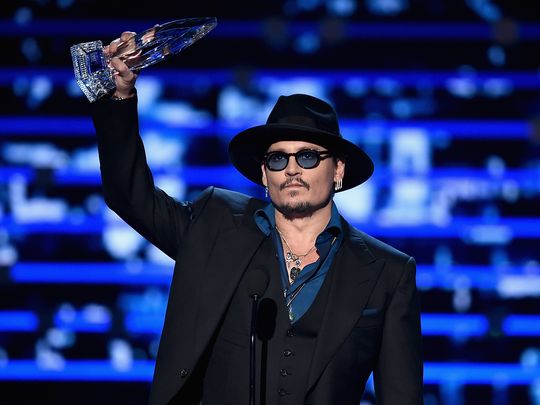 Johnny Depp accepts his favorite dramatic movie actor