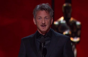Sean Penn Presents at the Oscars