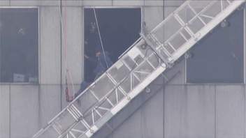 Houston window cleaners rescued